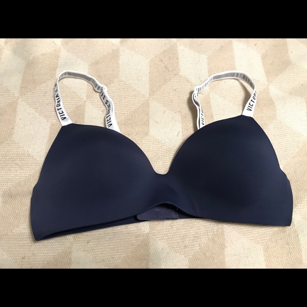 Victoria’s Secret T-Shirt Bra